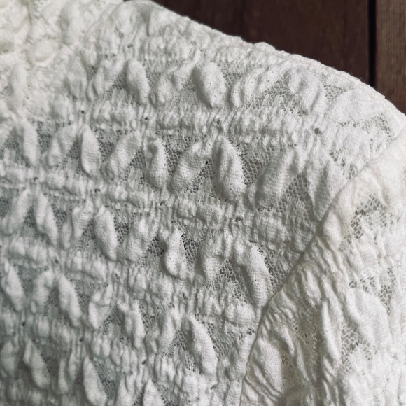 Sanctuary - Lace Mock Neck Top Ivory Size L - Picture 10 of 15